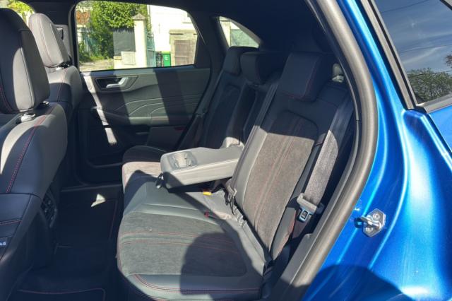 Ford Kuga image 6
