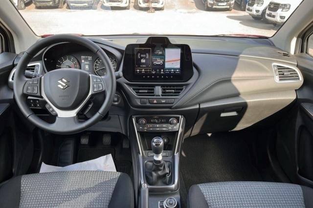 Suzuki S-Cross image 8