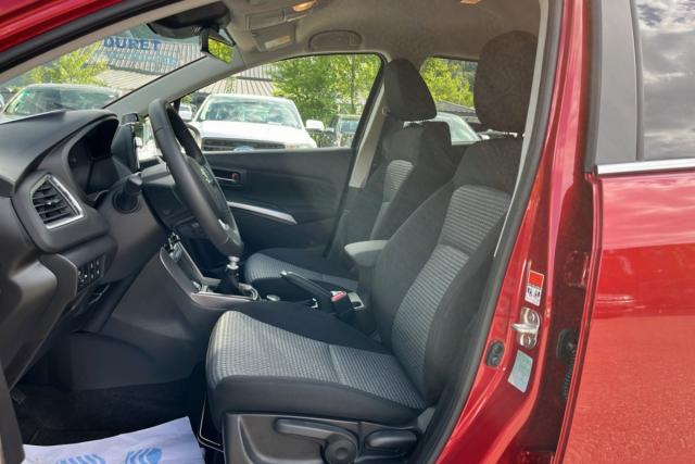 Suzuki S-Cross image 6