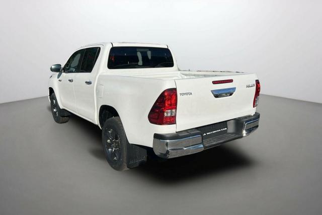 Toyota Hilux image 3