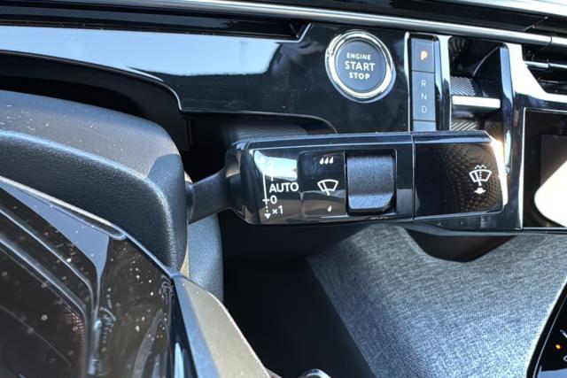 Peugeot 3008 image 9