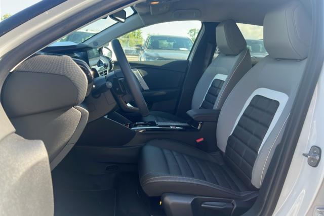 Citroen C4 image 9
