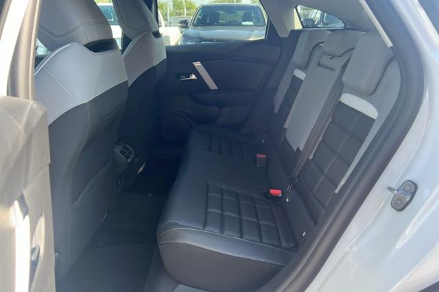 Citroen C4 image 8