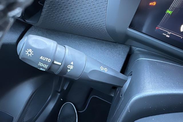Citroen C4 image 2