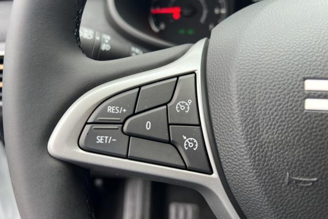 Dacia Sandero image 6