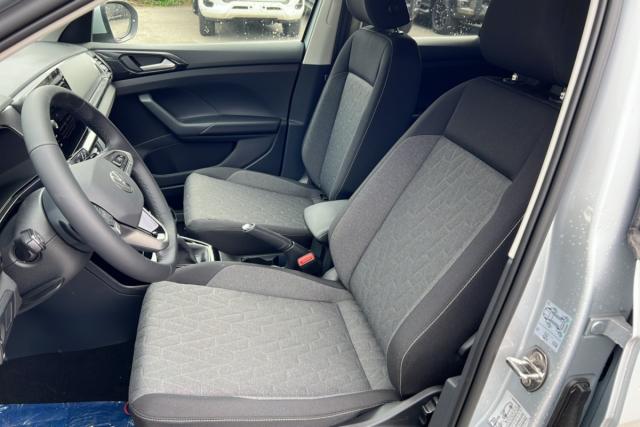 Volkswagen T-Cross image 3