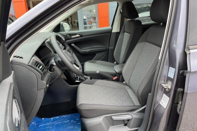 Volkswagen T-Cross image 2
