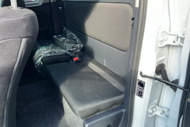 Toyota Hilux image 4