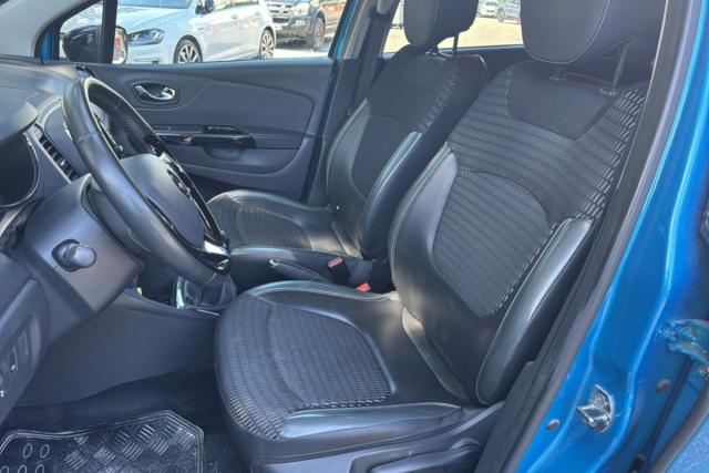 Renault Captur image 9