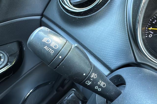Renault Captur image 2