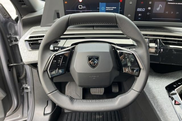 Peugeot 5008 image 3