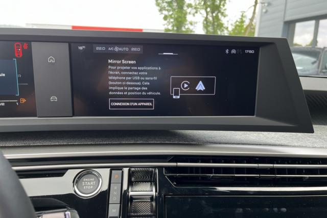 Peugeot 5008 image 1