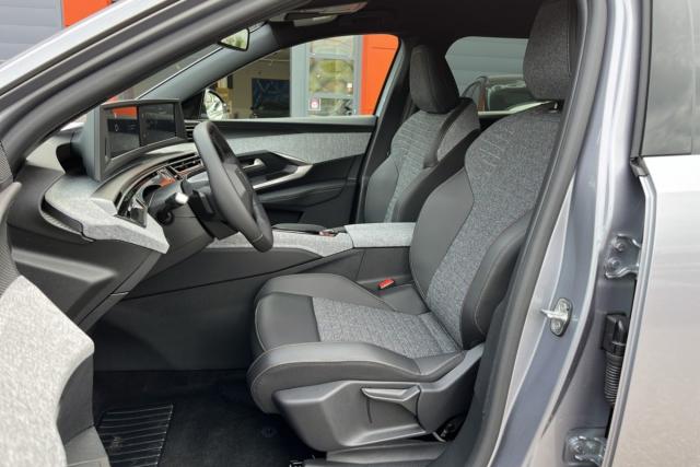 Peugeot 5008 image 9