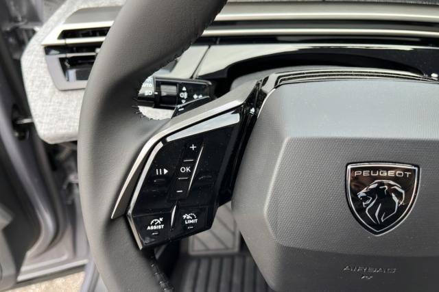 Peugeot 5008 image 6