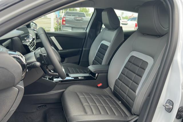 Citroen C4 image 2