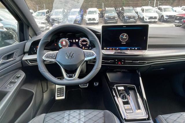 Volkswagen Golf image 3
