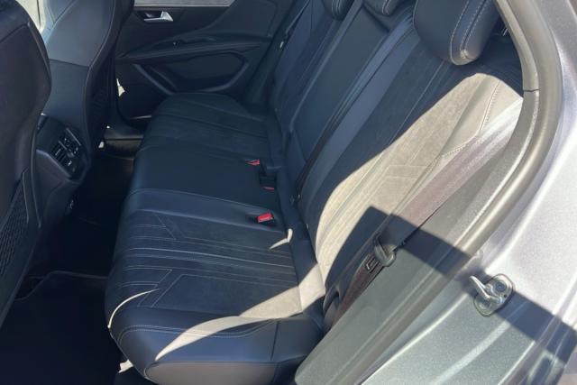 Peugeot 3008 image 3