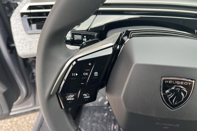 Peugeot 5008 image 6