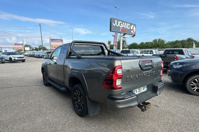 Toyota Hilux image 1