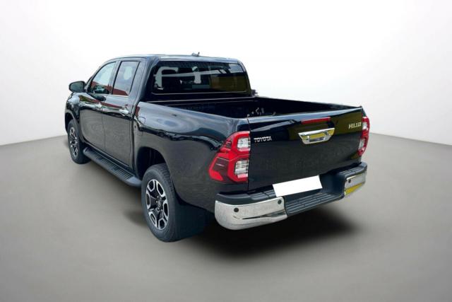 Toyota Hilux image 7