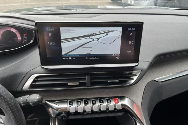 Peugeot 3008 image 3