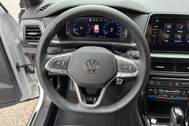 Volkswagen T-Cross image 1