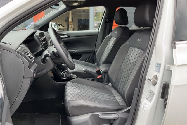 Volkswagen T-Cross image 3