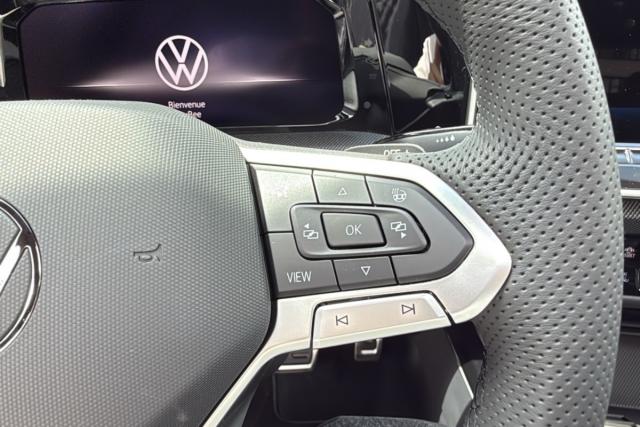Volkswagen Golf image 9