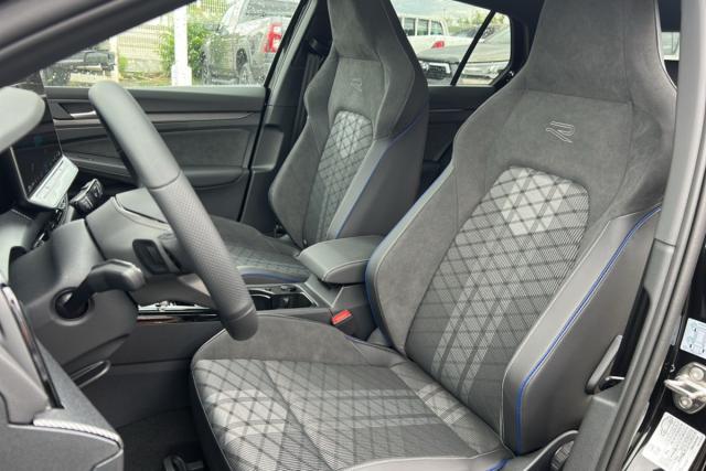 Volkswagen Golf image 5