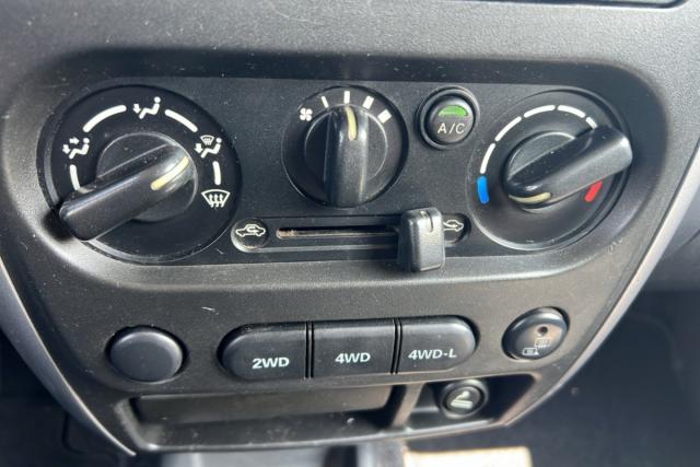 Suzuki Jimny image 2