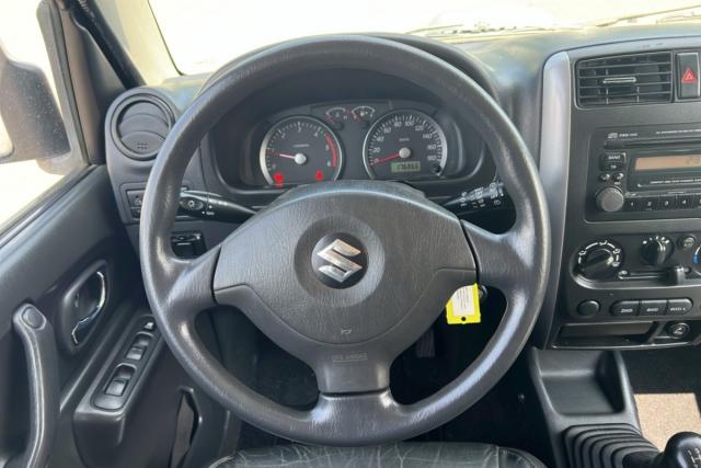 Suzuki Jimny image 5