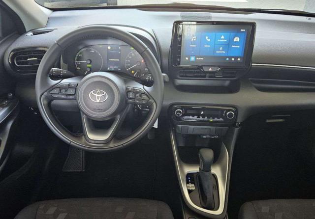 Toyota Yaris image 8
