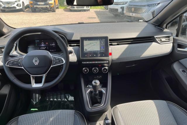 Renault Clio image 7