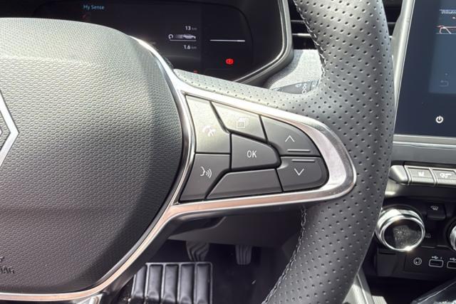 Renault Clio image 8