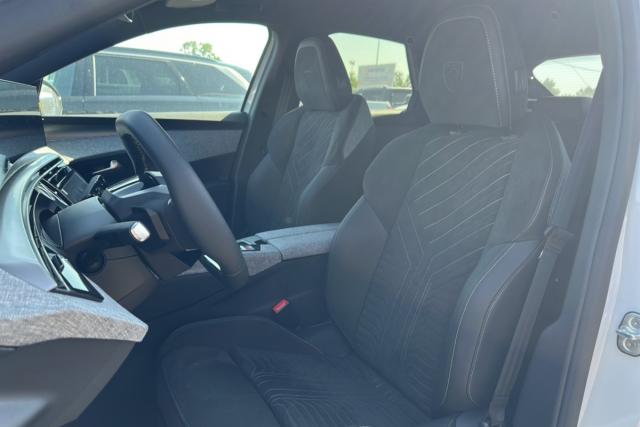 Peugeot 3008 image 4