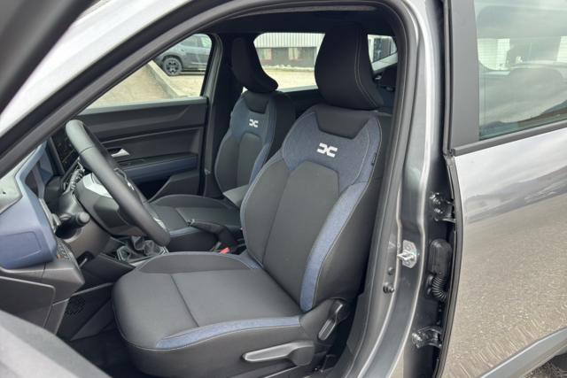 Dacia Duster image 3