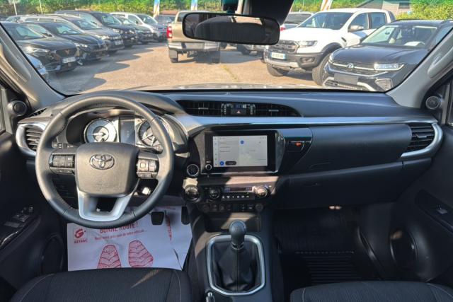 Toyota Hilux image 4