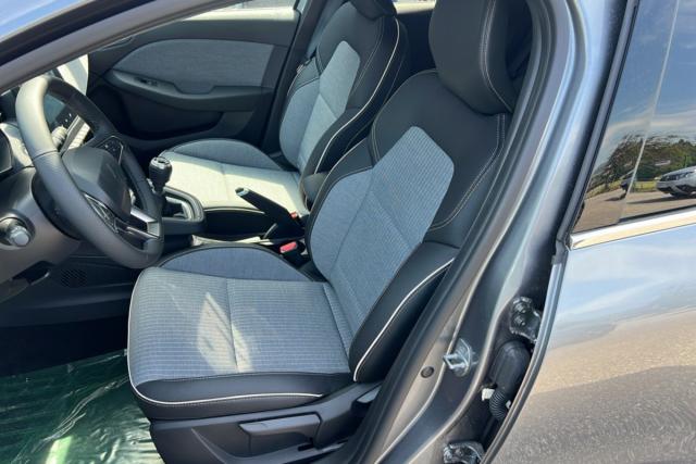 Renault Clio image 3