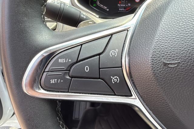 Renault Captur image 6