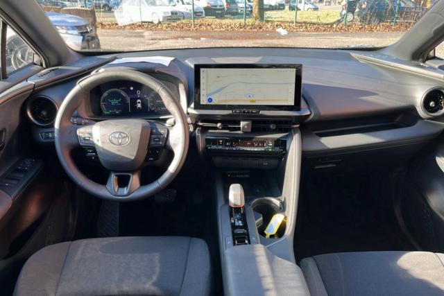 Toyota C-Hr image 8
