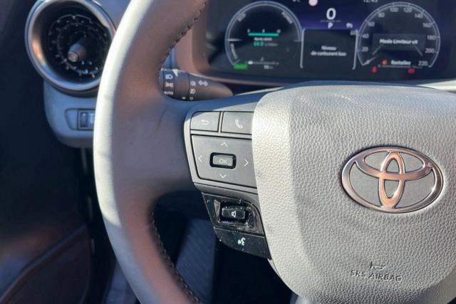 Toyota C-Hr image 3