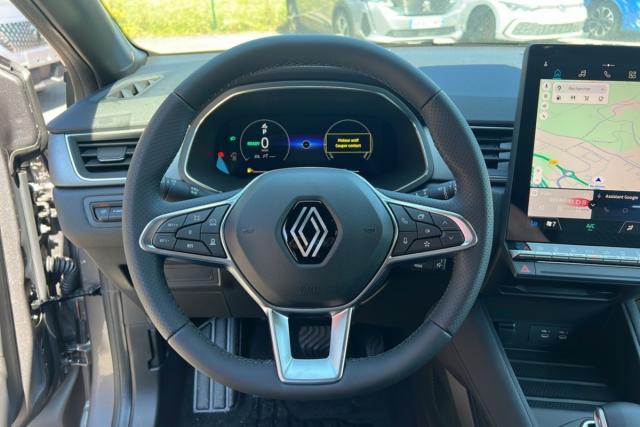 Renault Captur image 1