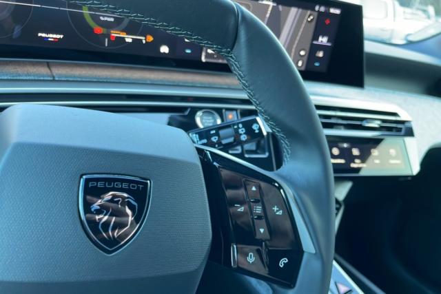 Peugeot 5008 image 3