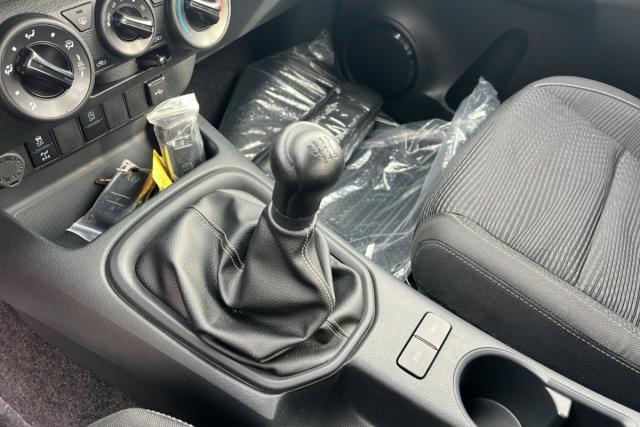 Toyota Hilux image 7