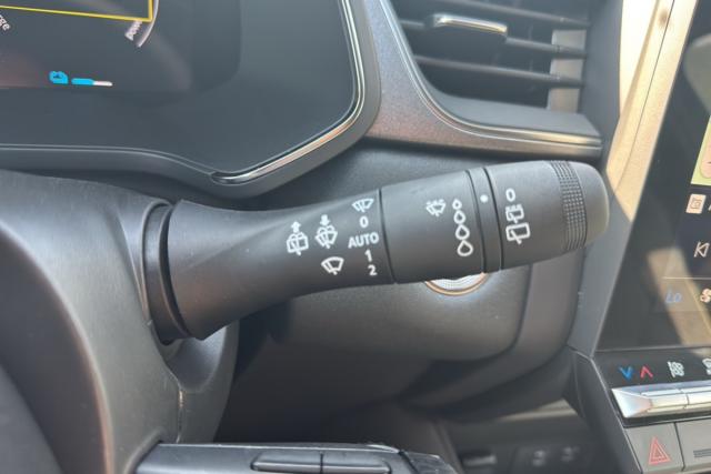 Renault Captur image 8
