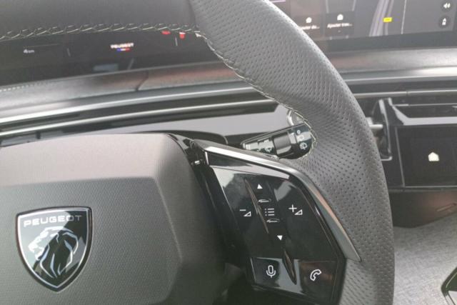 Peugeot 5008 image 5