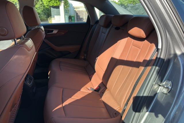 Audi A4 image 9