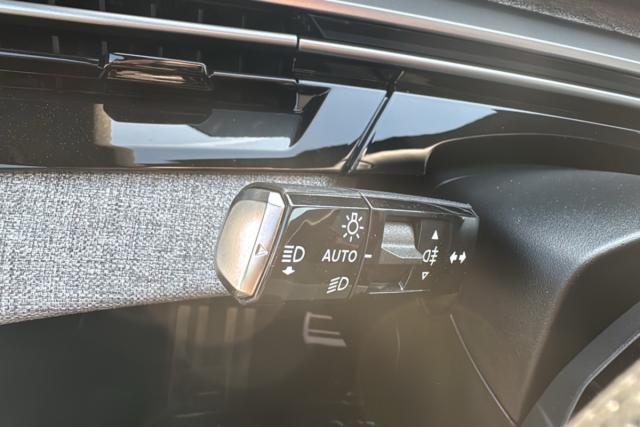 Peugeot 3008 image 9
