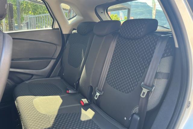 Renault Captur image 1
