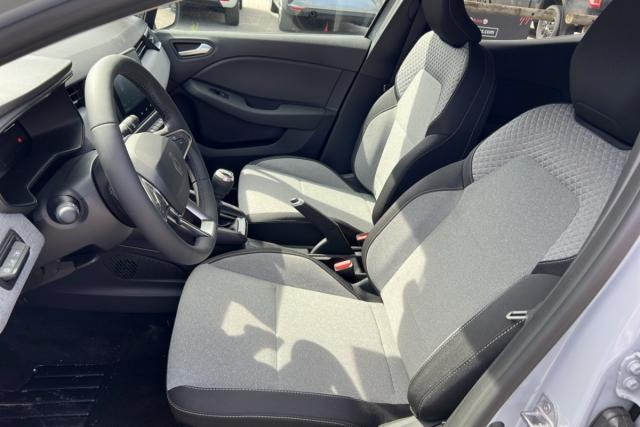 Renault Clio image 1